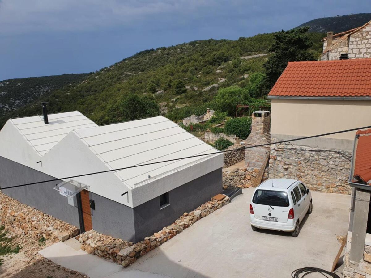 Rural House Pikola With Sea View On Vis Island Villa Komiza Exterior photo